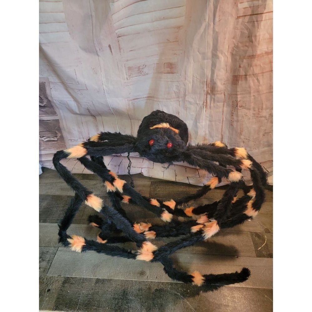 Fun World halloween posable huge spider scary hang decor
